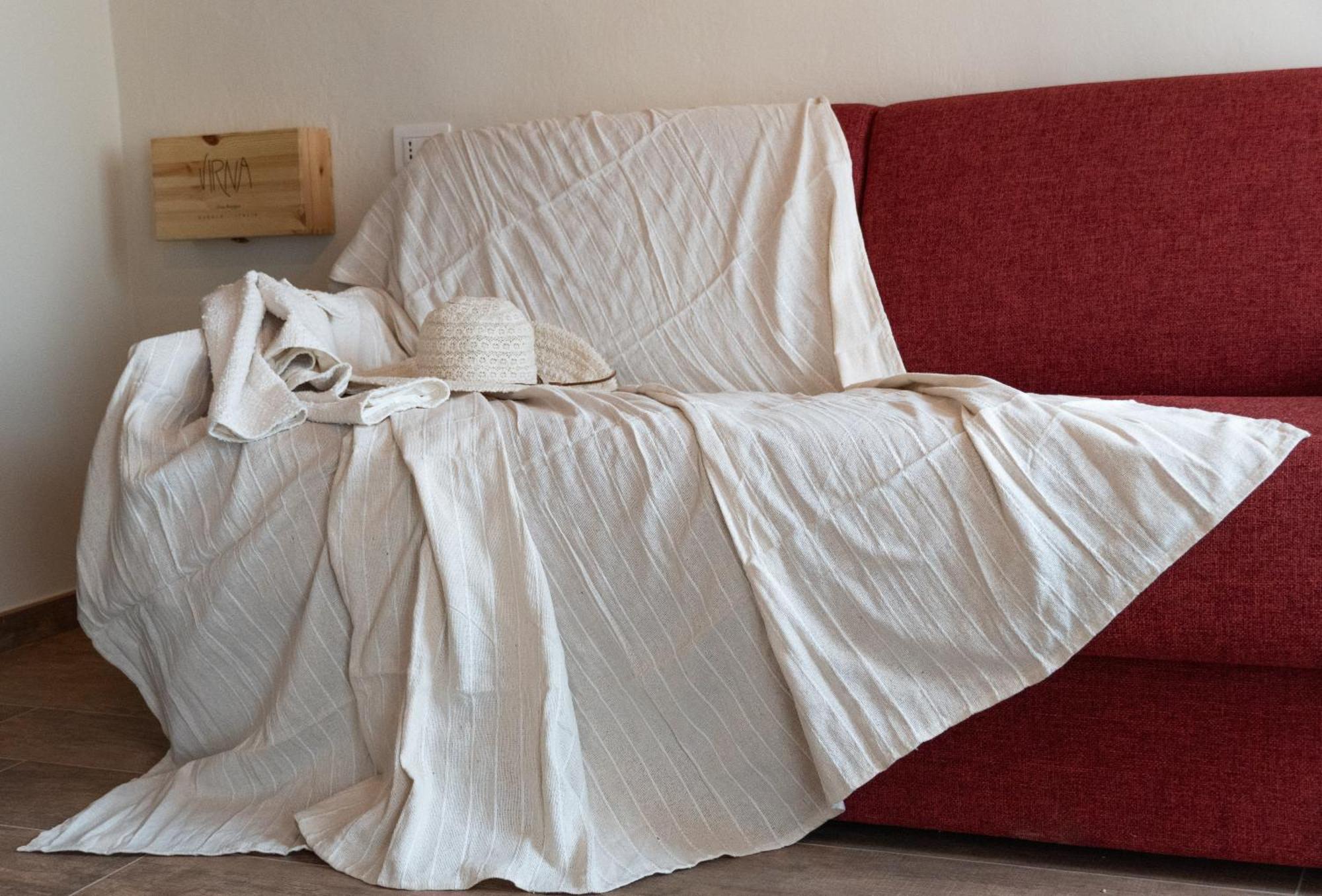 Byvigin Hotell Magliano Alfieri Exteriör bild
