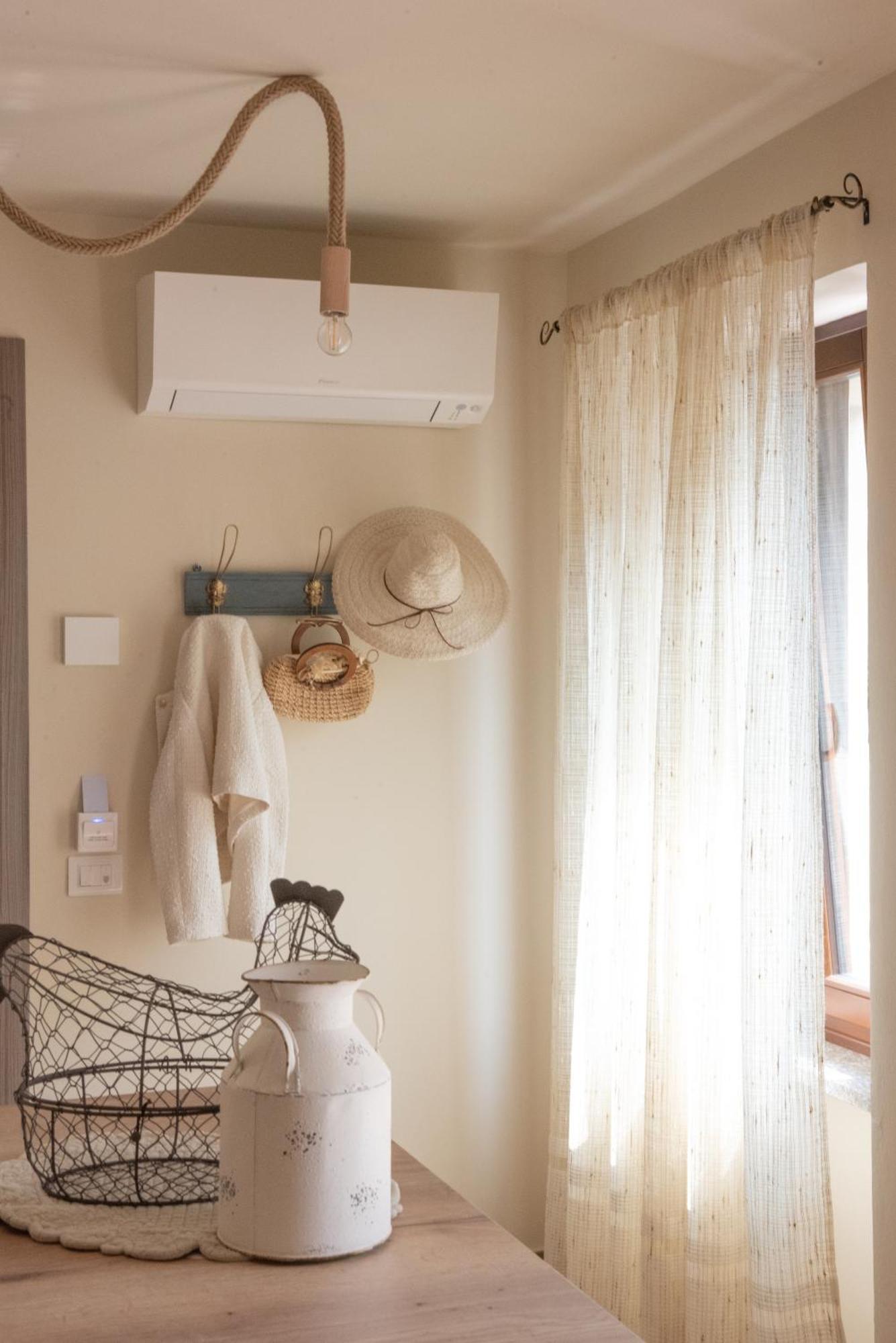 Byvigin Hotell Magliano Alfieri Exteriör bild
