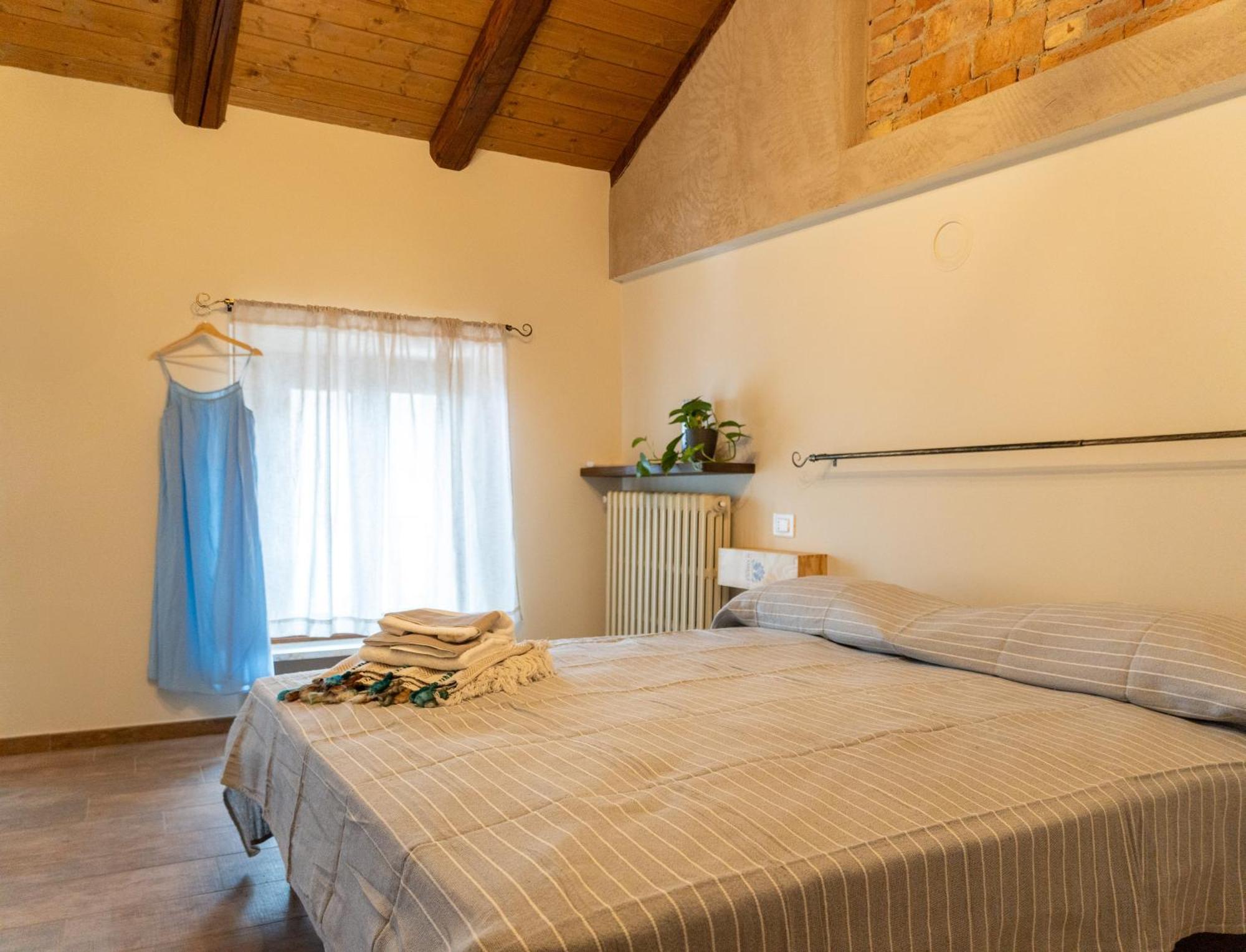 Byvigin Hotell Magliano Alfieri Exteriör bild