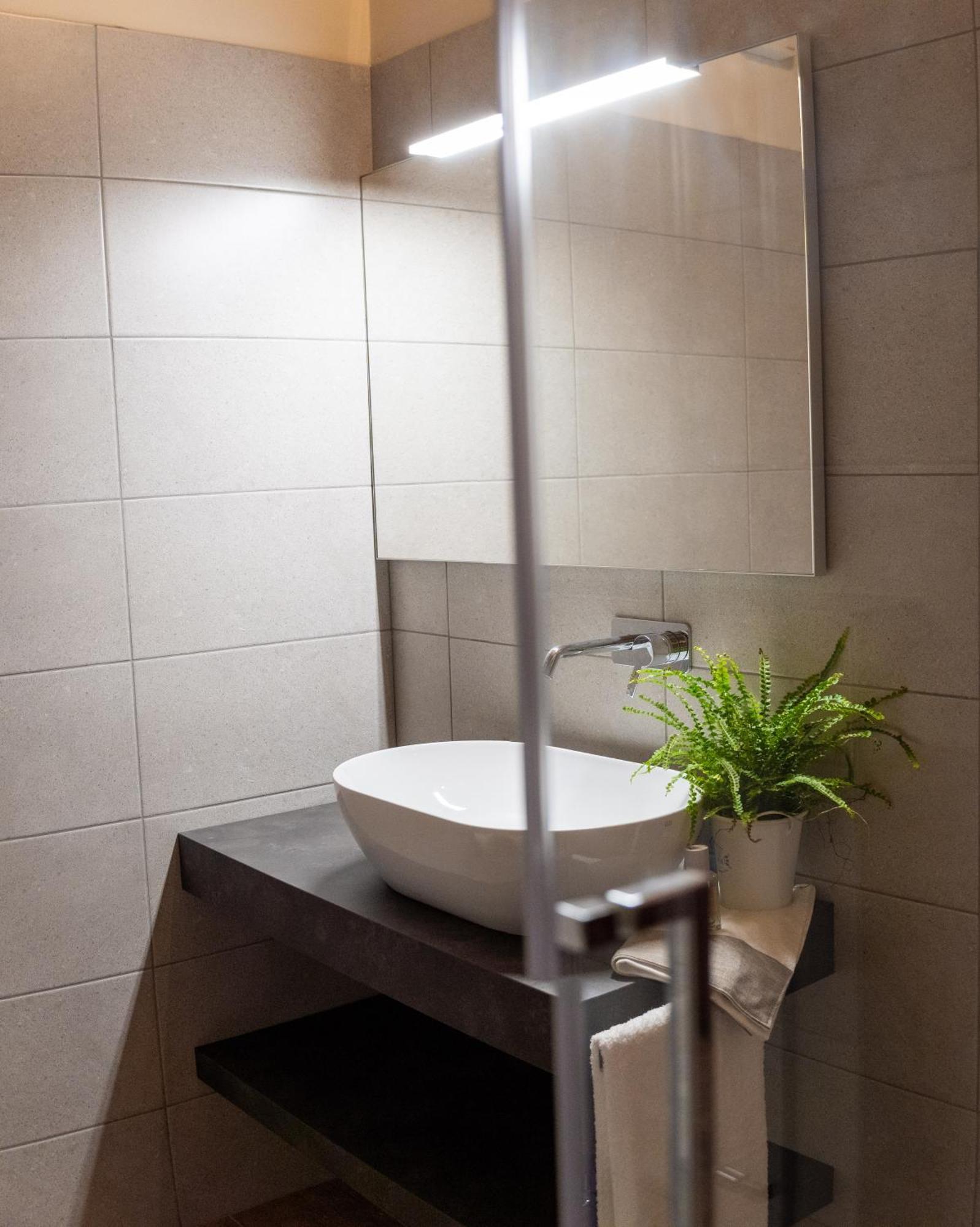 Byvigin Hotell Magliano Alfieri Exteriör bild